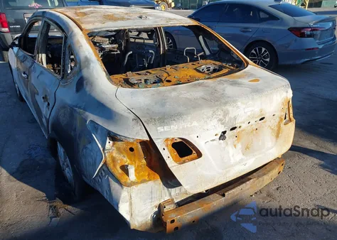 2018 Nissan Sentra Sv z USA, uszkodzony, nr VIN 3N1AB7AP0JL651977